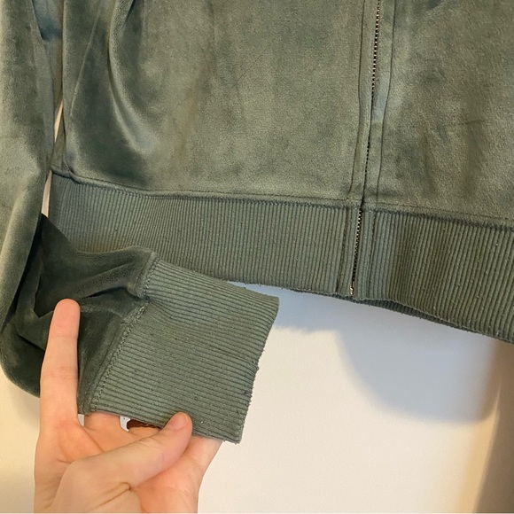 Aerie Green Velour Lounge Set size Medium - Picture 3 of 10